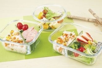 Lunch Boxes And Baking Trays